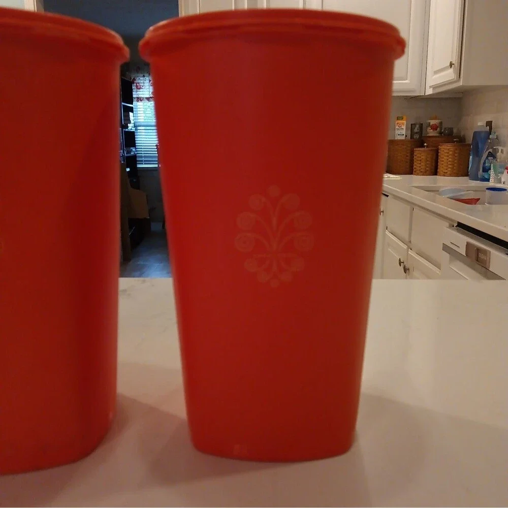 Set Of 2 Vintage Tupperware Large Servalier Canisters 10.5